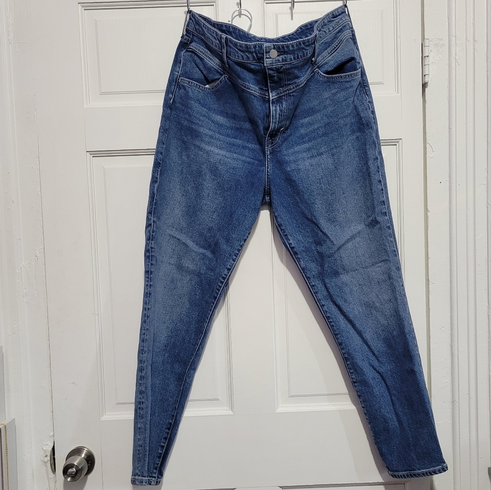 High Waisted Mom Jeans H&M